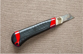 Utility Knife and Straight Edge
